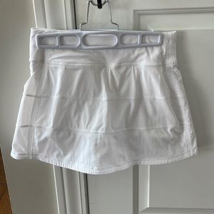 Lululemon Pace Rival Mid-Rise Skirt
